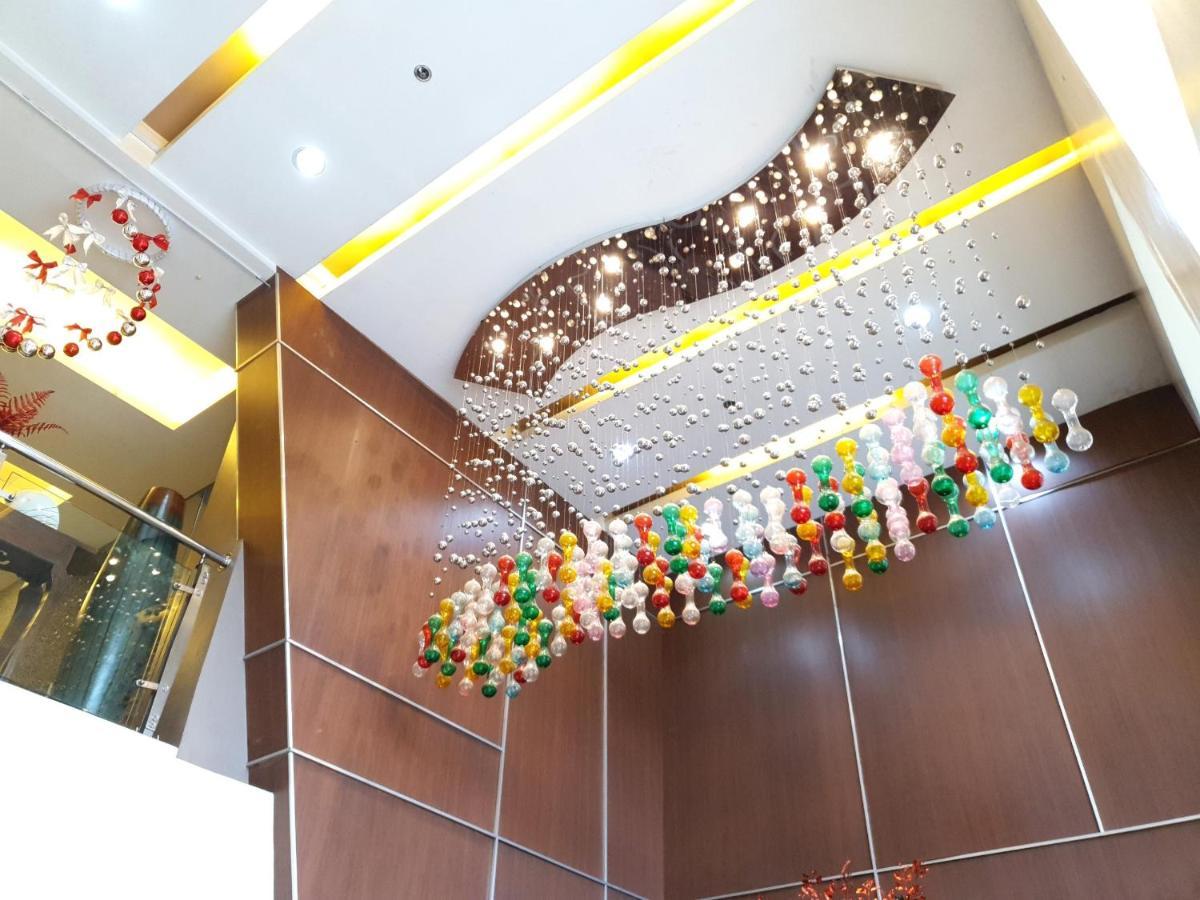 Paco Festive Hotel Makati מראה חיצוני תמונה