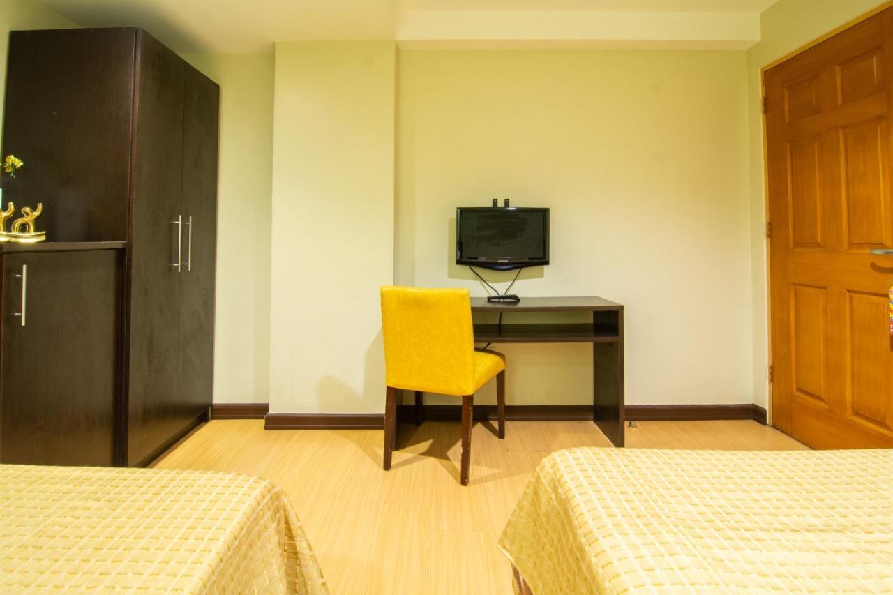 Paco Festive Hotel Makati מראה חיצוני תמונה
